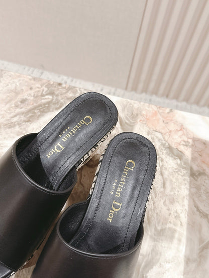 CD Attitude Wedge Slide 85mm Black Calfskin 483085