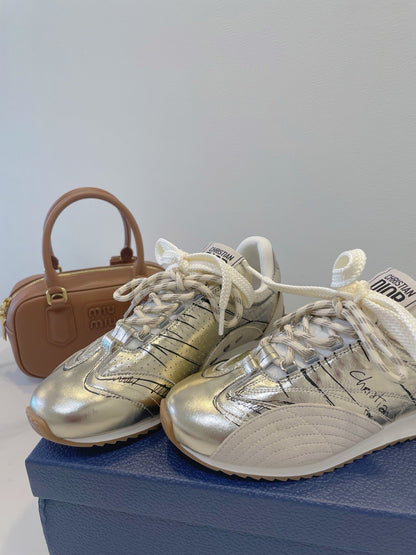 CD 26s D-Sketch Sneakers Sliver Taupe Suede Lambskin 908093