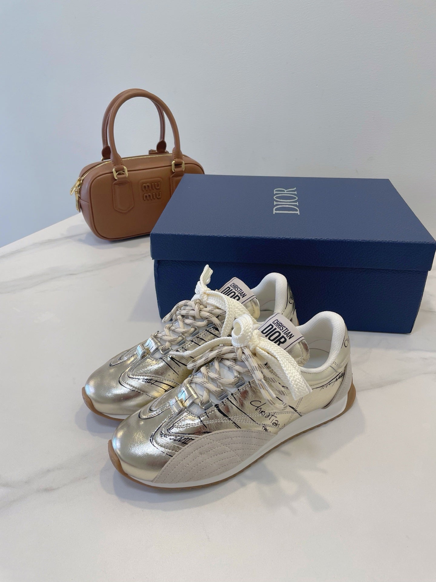 CD 26s D-Sketch Sneakers Sliver Taupe Suede Lambskin 908093
