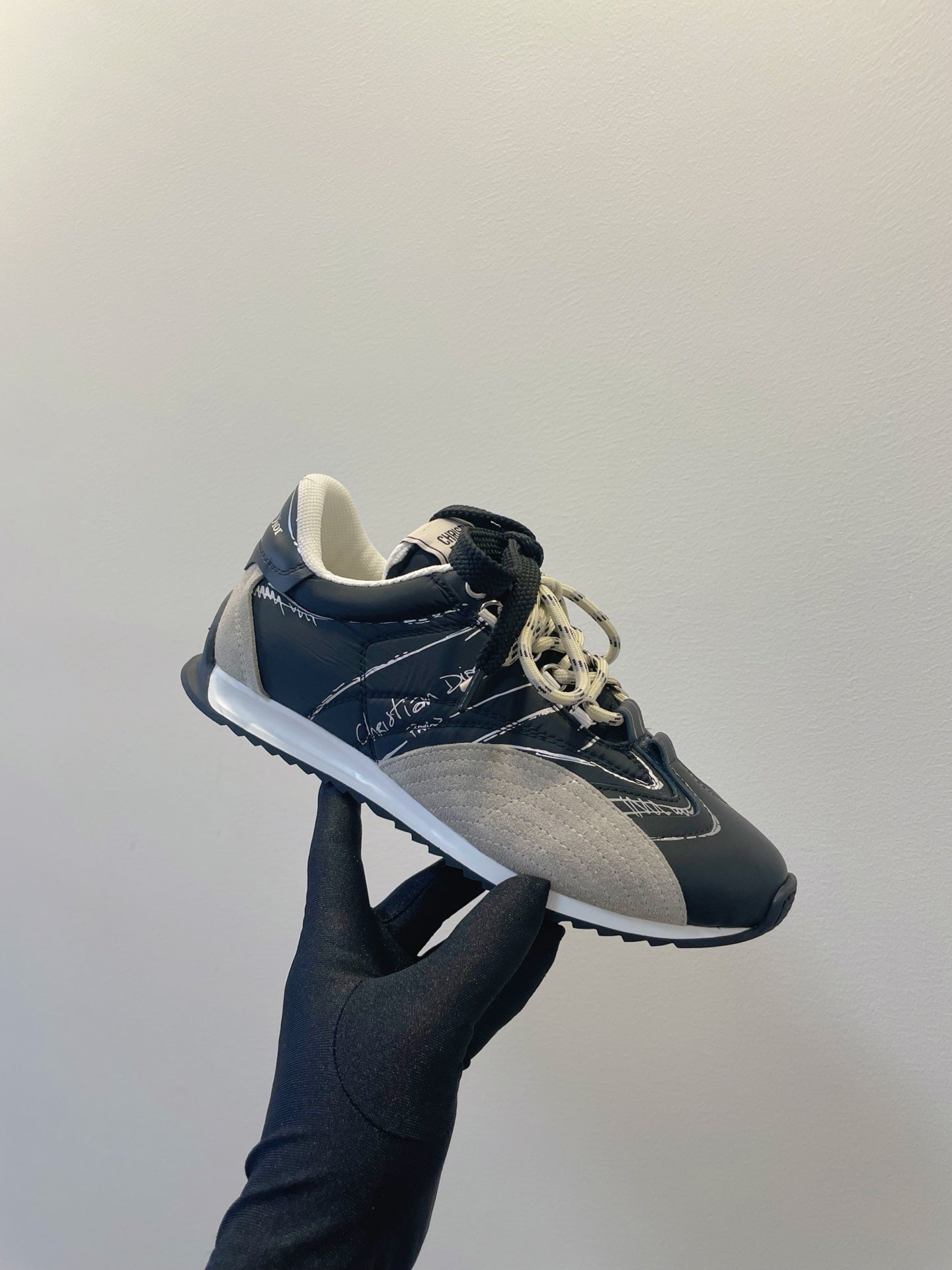 CD 26s D-Sketch Sneakers Black Taupe Suede Lambskin 908095