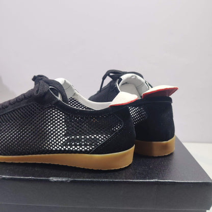 CC 26s Sneakers Black Suede Mesh 953776