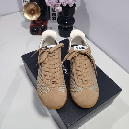 CC 26s Sneakers Beige Suede Mesh 953775