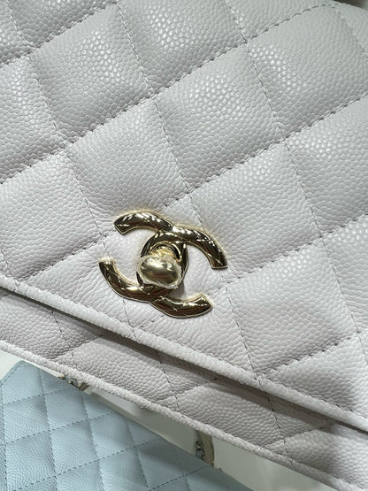 cc 25S Woc Top Handle 19cm White Grained Calfskin Light Gold Hardware