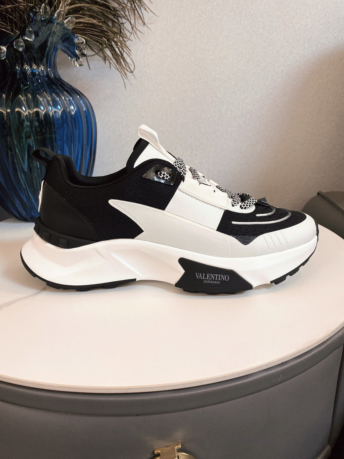 VT 25S Sneakers White Black Mesh TPU 563475