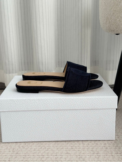 CD Médaillon Slide Flat Dark Blue Denim 849733