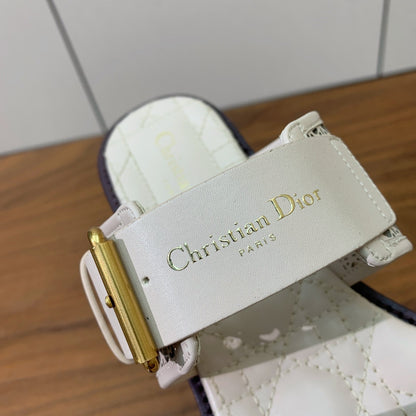 CD D-Avenue Slide Cream Cowhide 792656