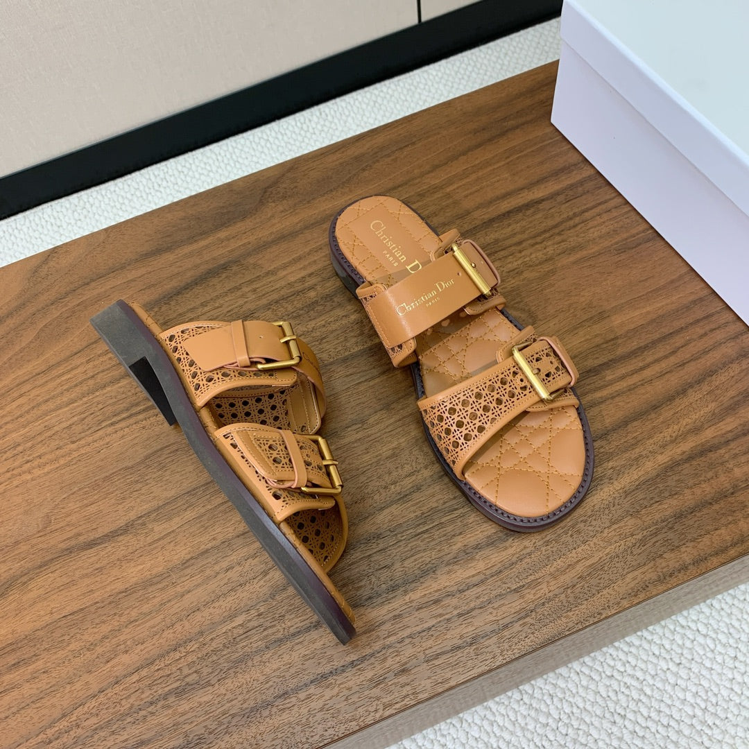 CD D-Avenue Slide Brown Cowhide 792657