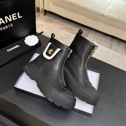 CC 26s Front-Zip Ankle Boots Black Calfskin Leather 106809