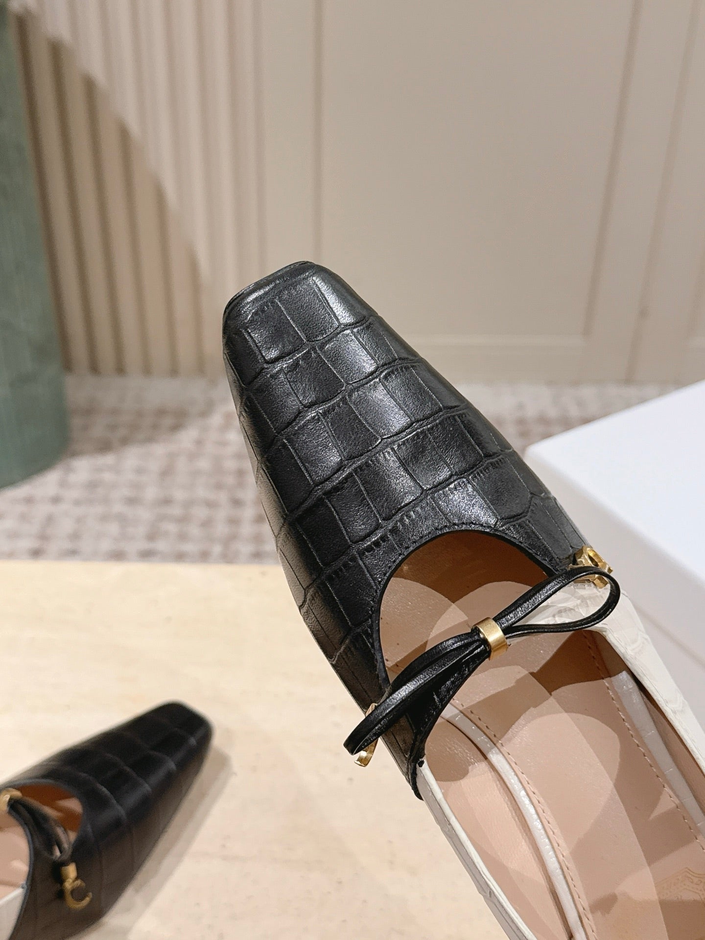 CD Muse Pump 4cm Black White Crocodile-Printed Calfskin 694202