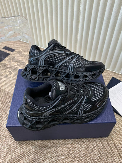 CD Sneaker B35 In Black Calfskin And Fabric 113123
