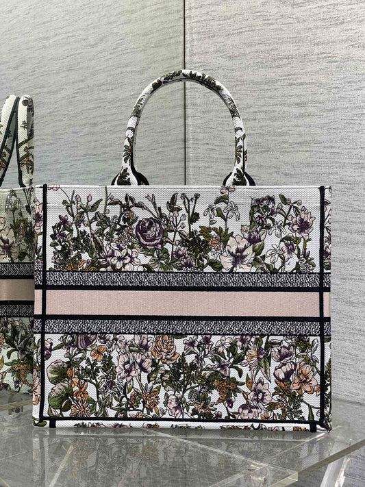 CD Medium Dior Book Tote Floral Motif White Pink Cotton