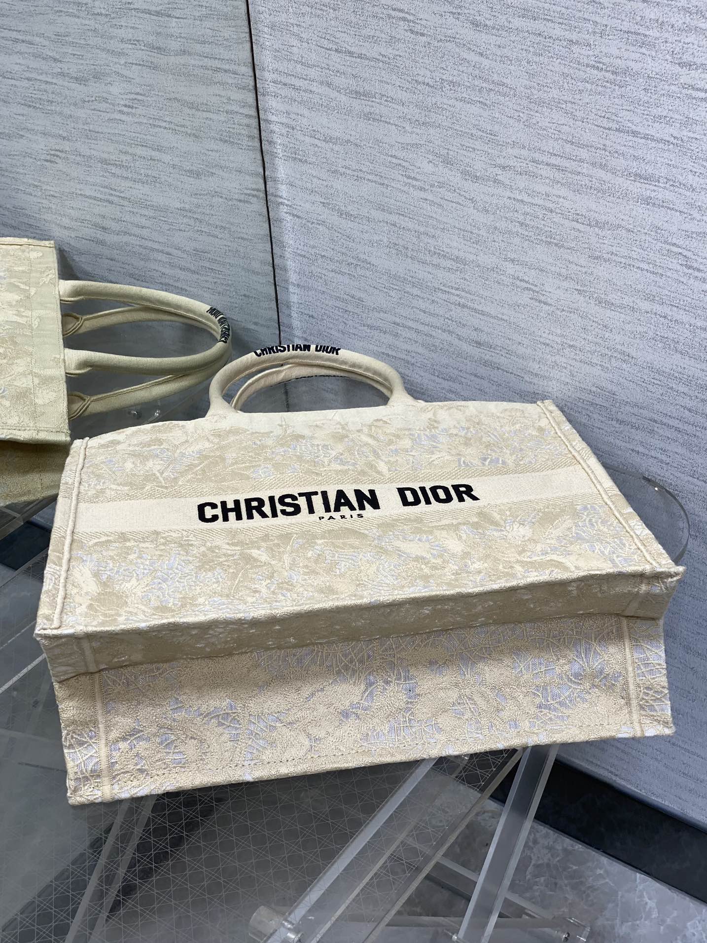 CD Large Dior Book Tote Scotland’s National Flower Pattern Beige Cotton