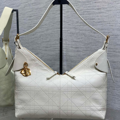 Dior 2025 Voyage Bag 34cm White Grained Calfskin 267767