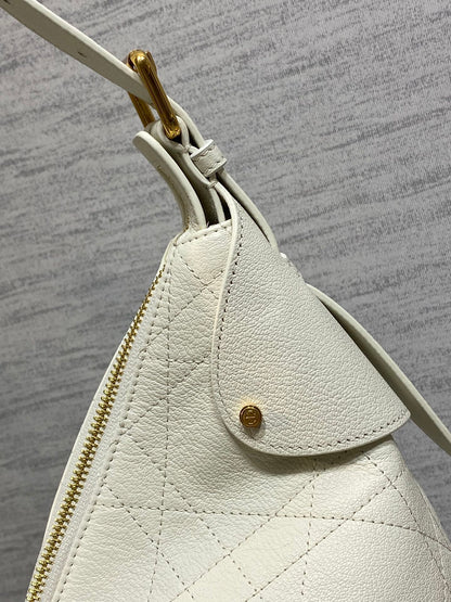 Dior 2025 Voyage Bag 34cm White Grained Calfskin 267767