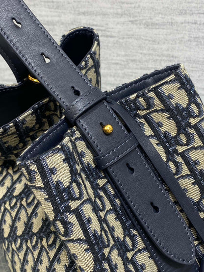 Dior 2025 Star Bucket Bag Navy Blue mix Beige Canvas Leather 270450