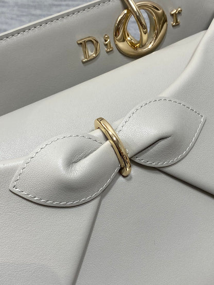 CD 26SS Bow-Adorned Bag Light Gray Calfskin 272509