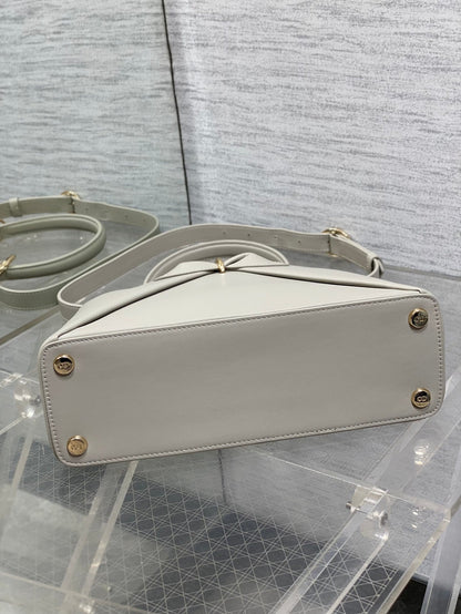 CD 26SS Bow-Adorned Bag Light Gray Calfskin 272509