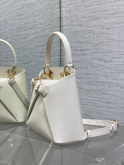 CD 26SS Bow-Adorned Bag White Calfskin 272515