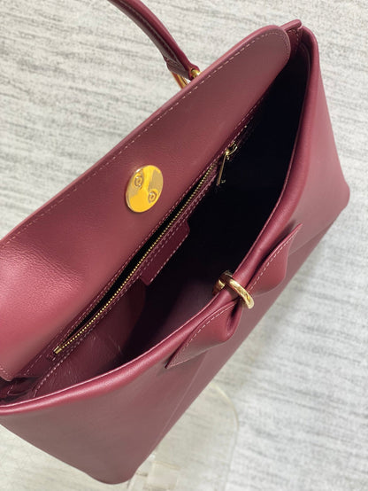 CD 26SS Bow-Adorned Bag Burgundy Calfskin 272517
