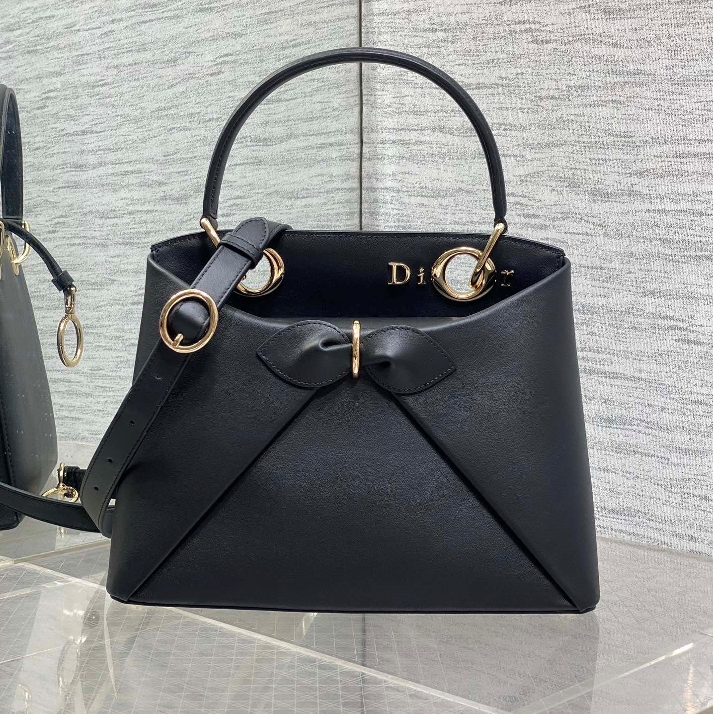 CD 26SS Bow-Adorned Bag Black Calfskin 272519