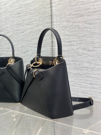 CD 26SS Bow-Adorned Bag Black Calfskin 272519
