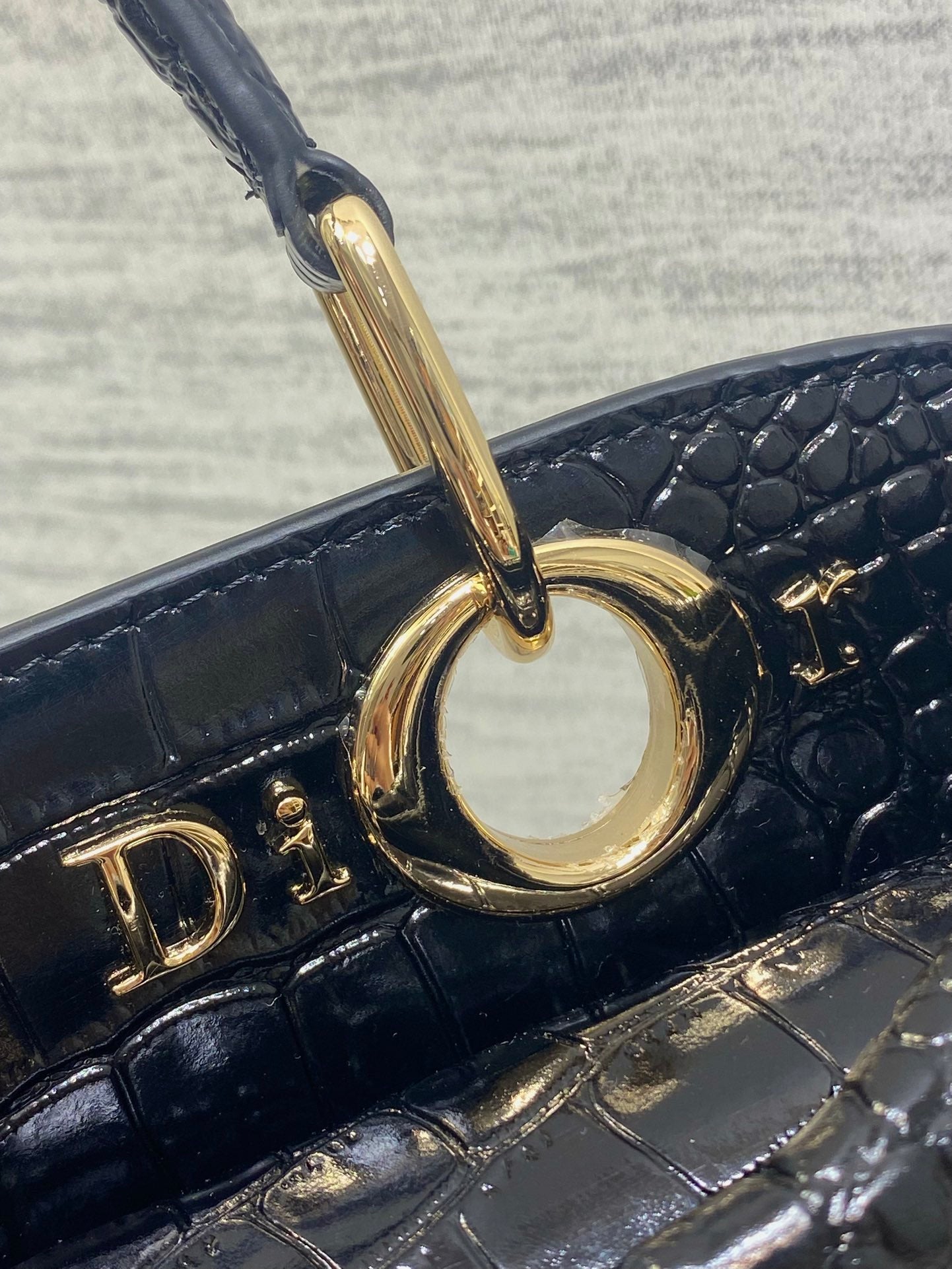 CD 26SS Bow-Adorned Bag Black Glossy Crocodile Pattern Embossed Calfskin 272521