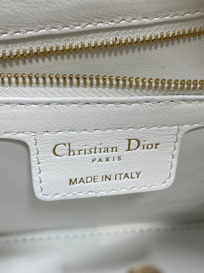 Dior 2025 Crocodile Pattern Bag 28cm White Purple Leather 272527