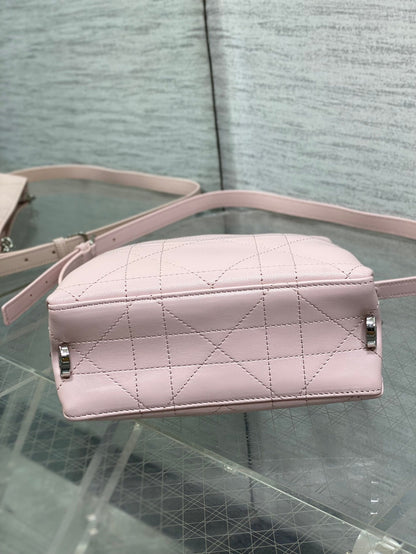 Dior Small Vertical Bag Light Pink Macrocannage Lambskin 286601