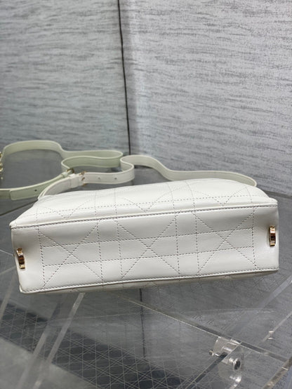 Dior Trianon Bag White Macrocannage Lambskin 286604