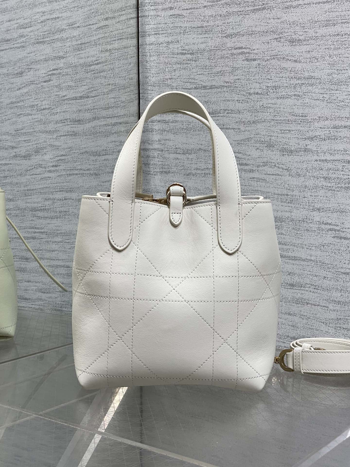 CD Toujours Bag 18cm White Macrocannage Lambskin 286513