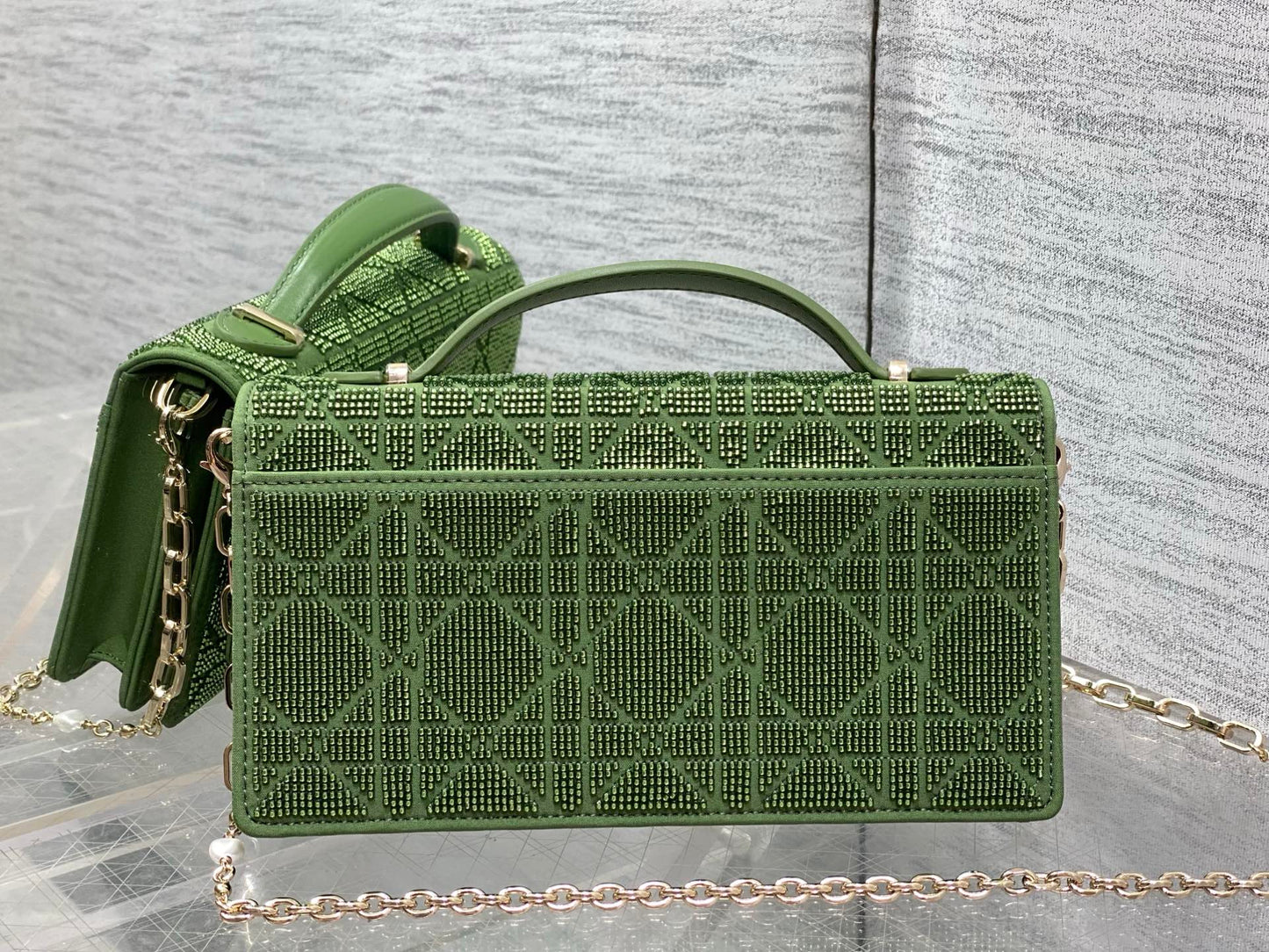 Dior 2026 Microbead-Embroidered Bag 21cm Cotton Leather 355271