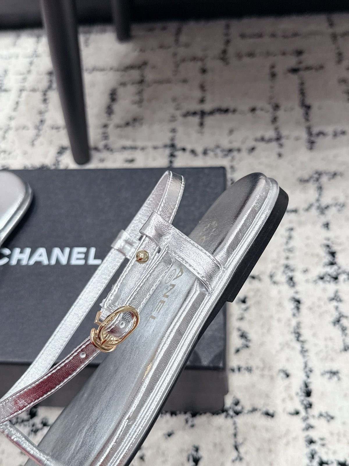Chanel 26S Thong Sandals In Silver Calfskin With Gold Hardware