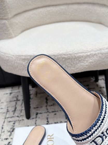 Dior 2026 Flat Sandal Raffia Woven 847001