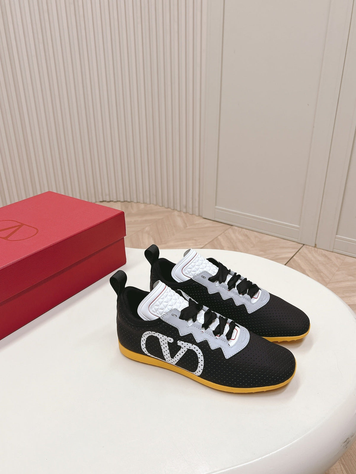 Chromathon Sneaker In Black Perforated Lambskin 104151