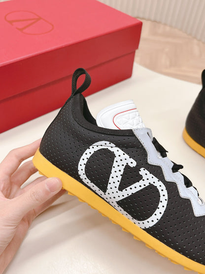 Chromathon Sneaker In Black Perforated Lambskin 104151