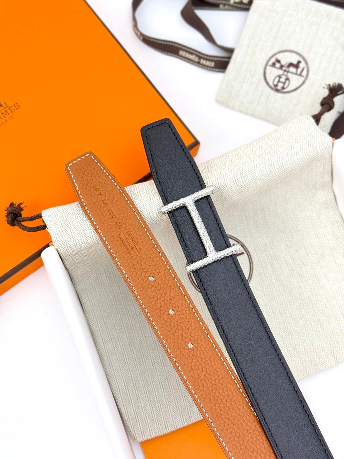HM 32mm Hisseo belt & Reversible Brown leather 186454