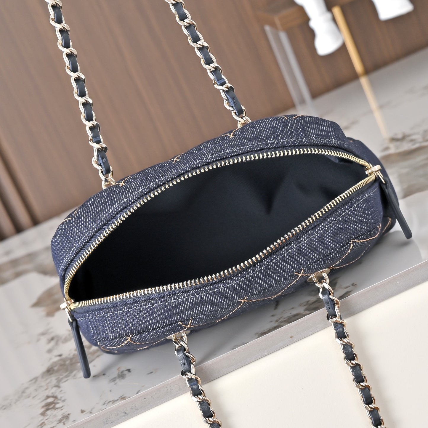 Chanel 2026 Chain Clutch Bag 19.5cm Blue Denim Leather 140656