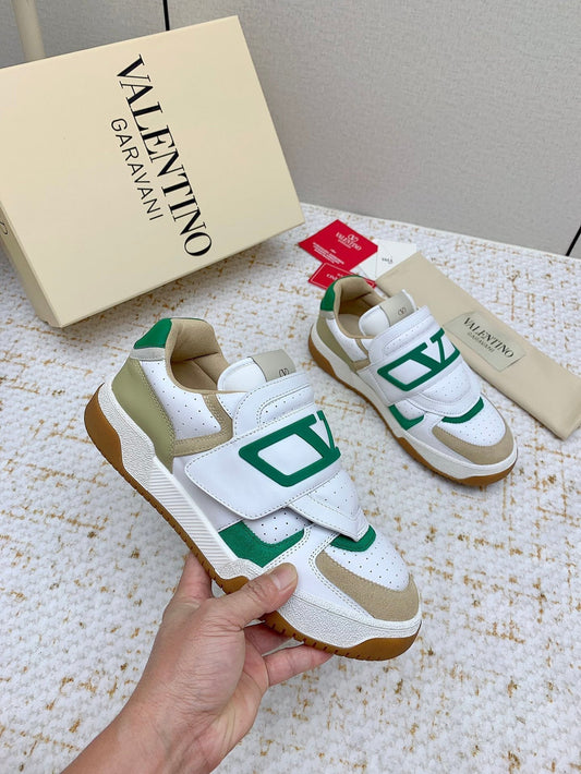 VT 25 Joy Play Low Top Sneaker White Green Cowhide 331682