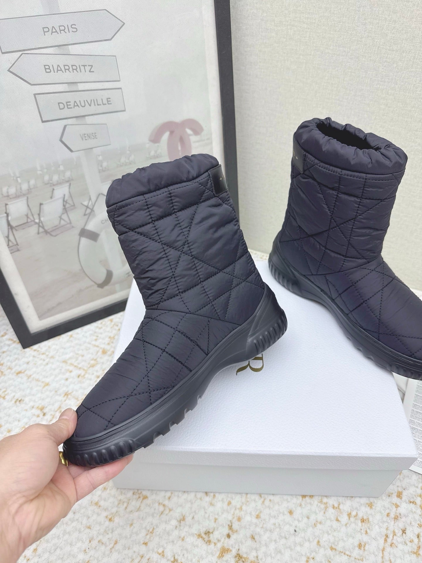 CD Alps Frost Ankle Boot Black Quilted Nylon 530132