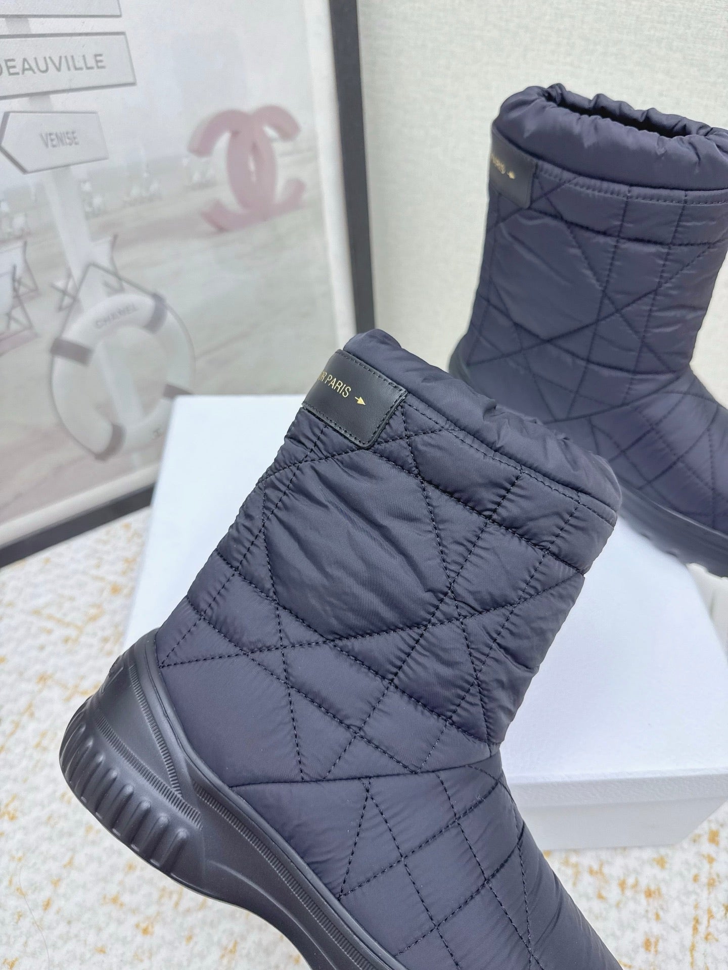 CD Alps Frost Ankle Boot Black Quilted Nylon 530132