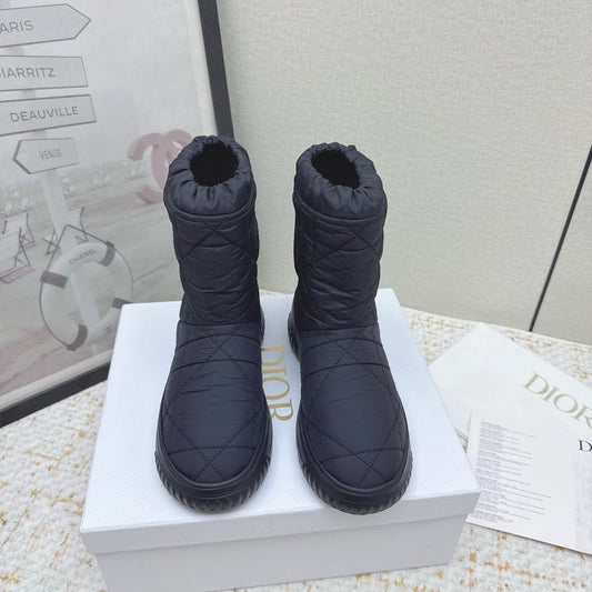 CD Alps Frost Ankle Boot Black Quilted Nylon 530132