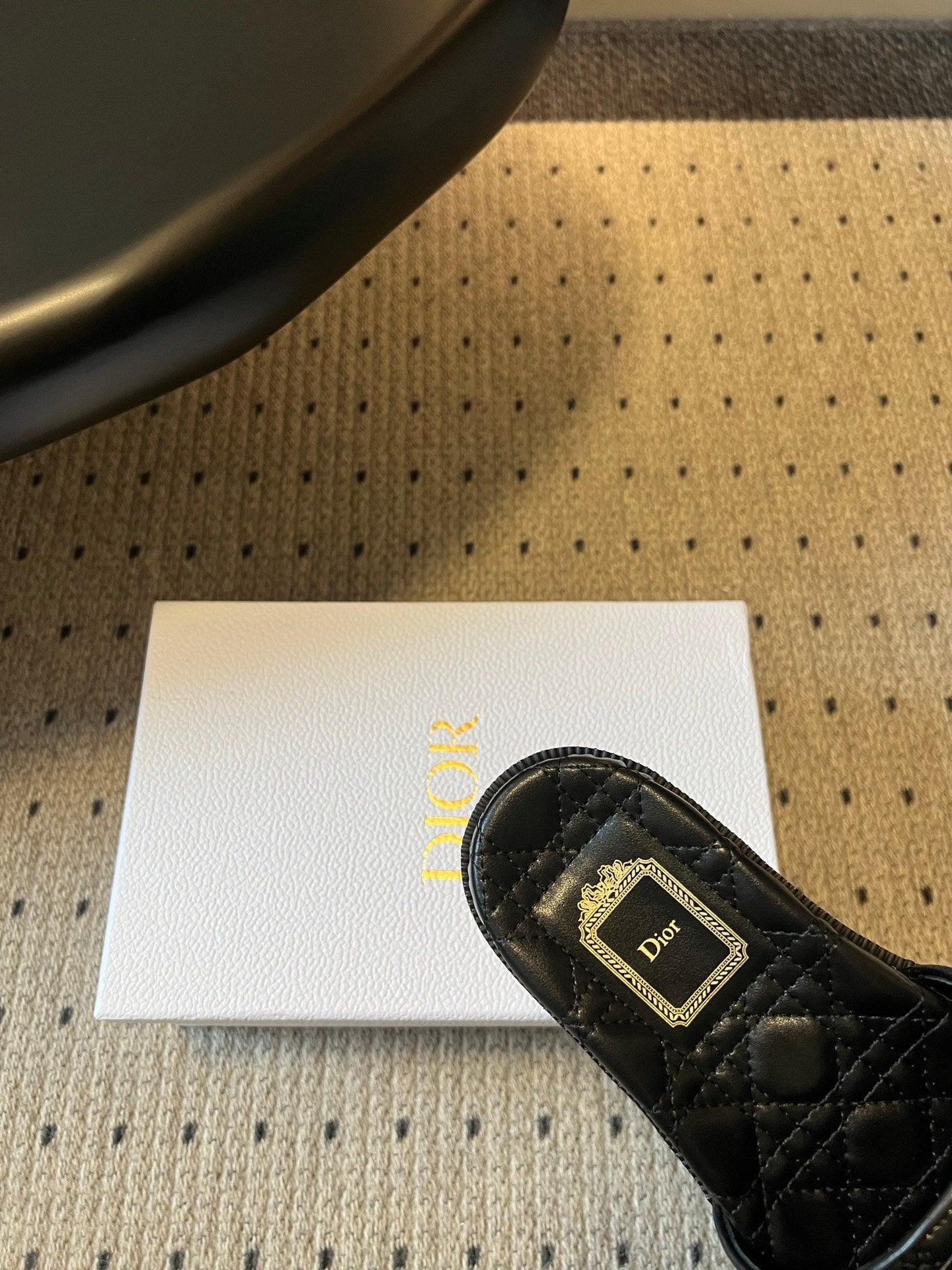 CD 26s Cannage Slides Black Lambskin 820050