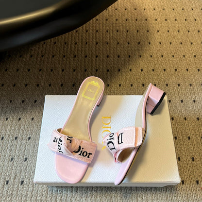 CD 26s J'Adior Slide 4cm Soupir Pink Embroidered Cotton 820046