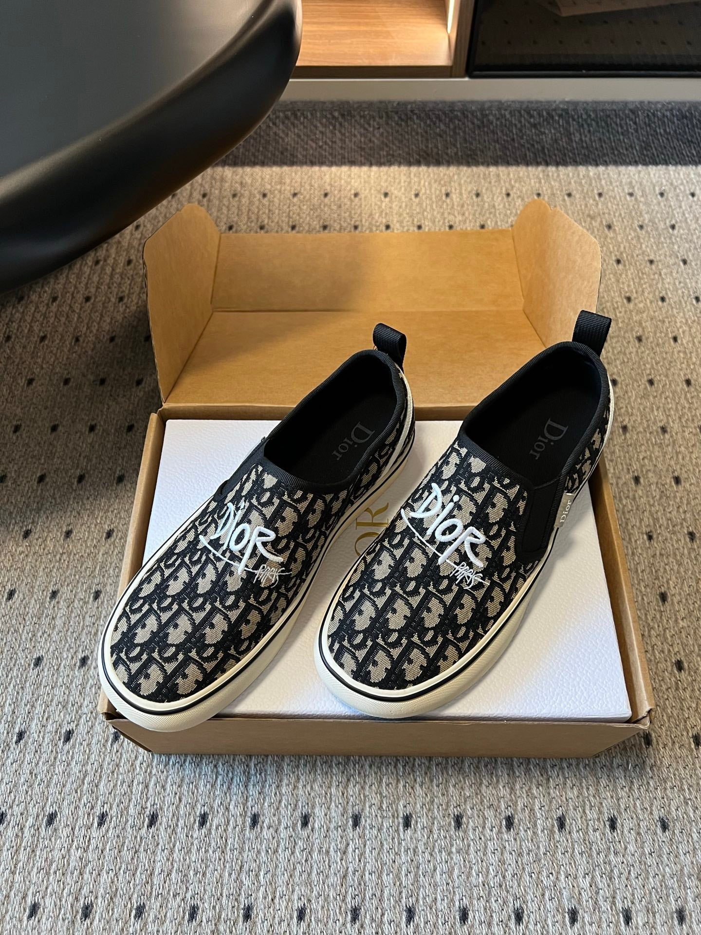CD 26s Slip-on Shoes Black Beige Canvas 903389
