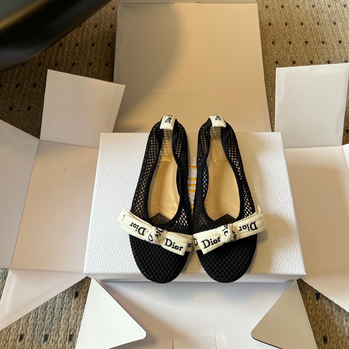 CD 26s J'Adior Ballet Flat Black Mesh 903405