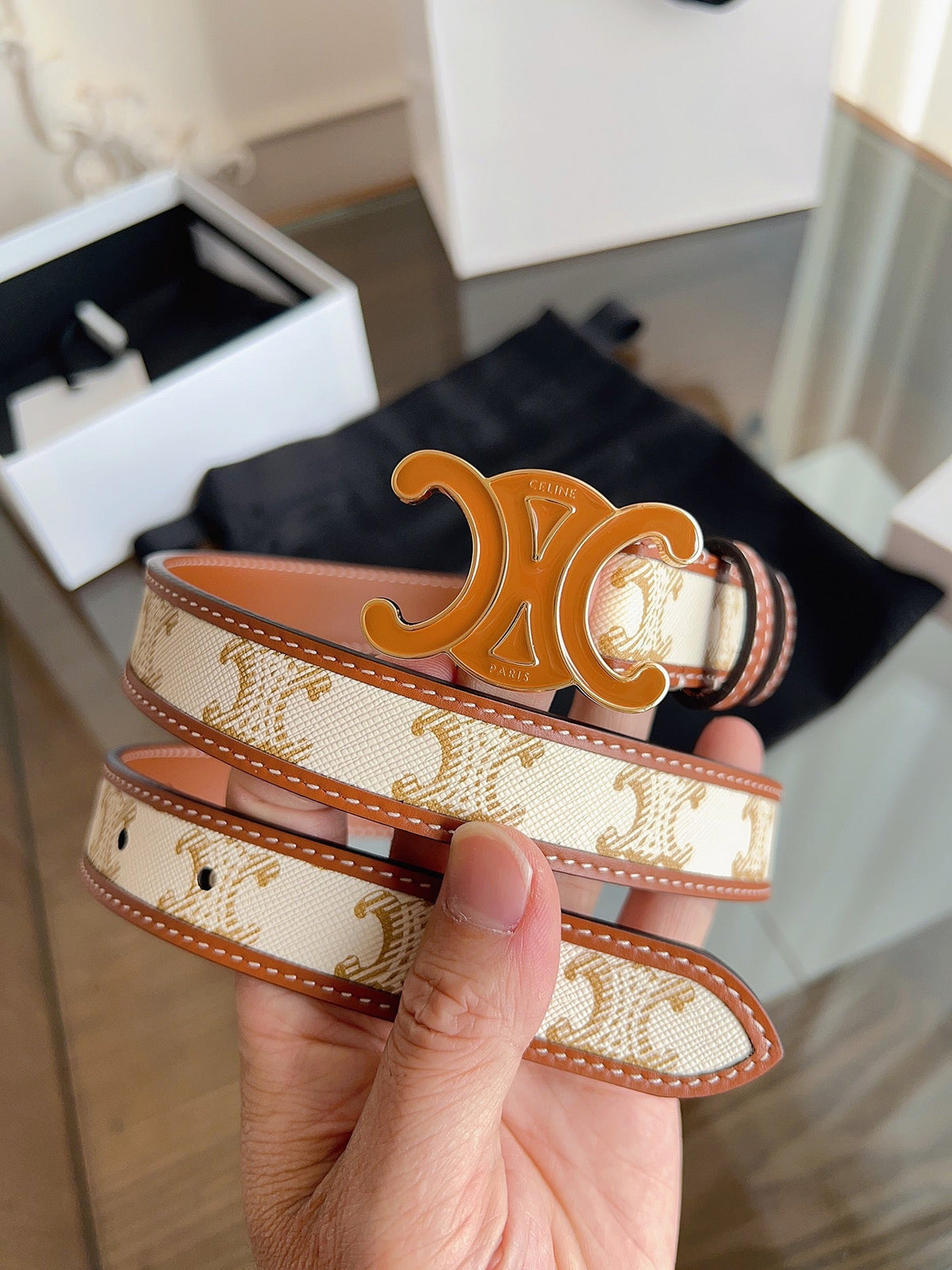 CELINE 26S BELT 25 MM IN BEIGE AND BROWN CALFSKIN 669835
