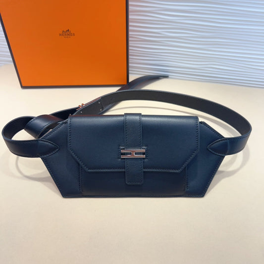 elan pocket 30 belt dark blue bag