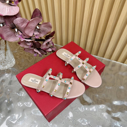 Rockstud Leather Caged Mule Sandals 10mm Pale Pink Sheepskin 307858