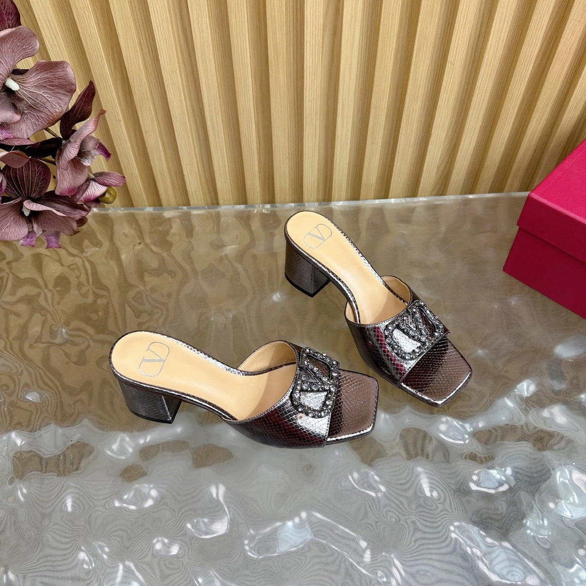VT 25 Vlogo Mule Pink Gold Snakeskin Leather