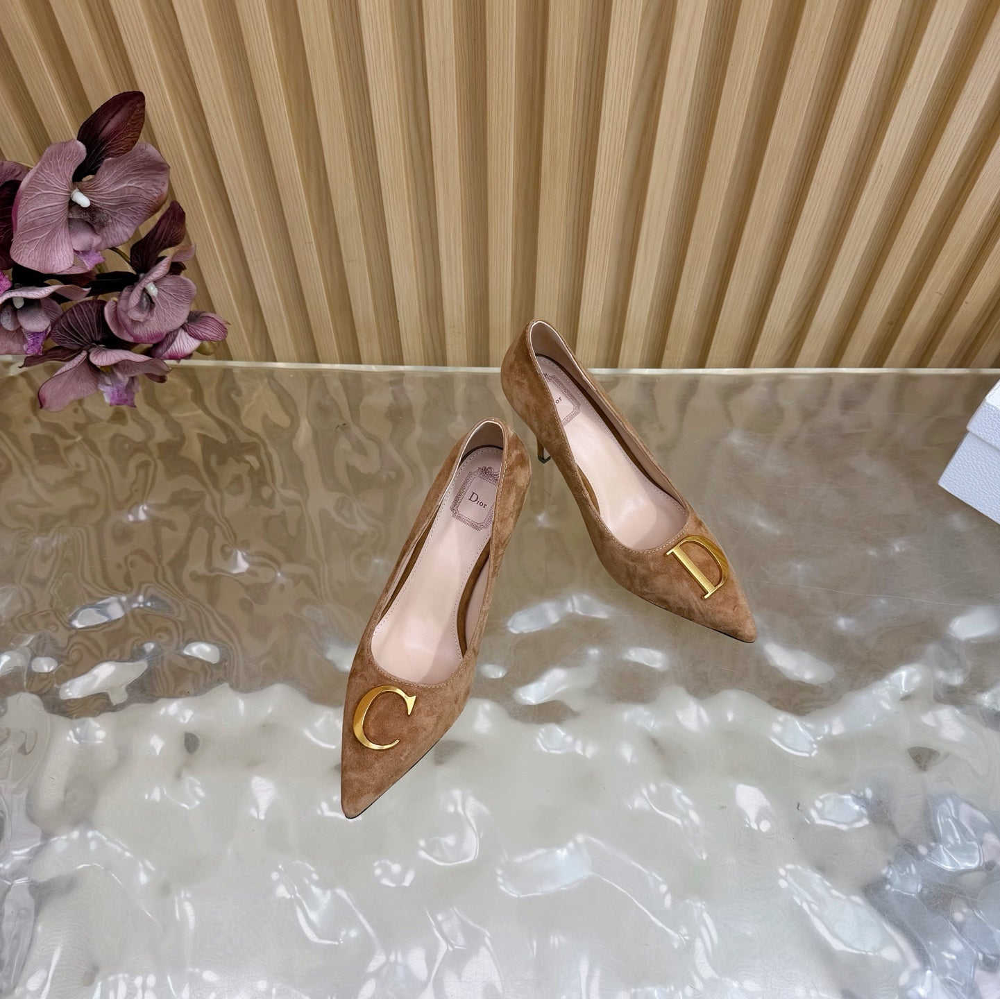 CD Buckle High-Heeled Elegant Shoes 85mm Brown Suede 537717